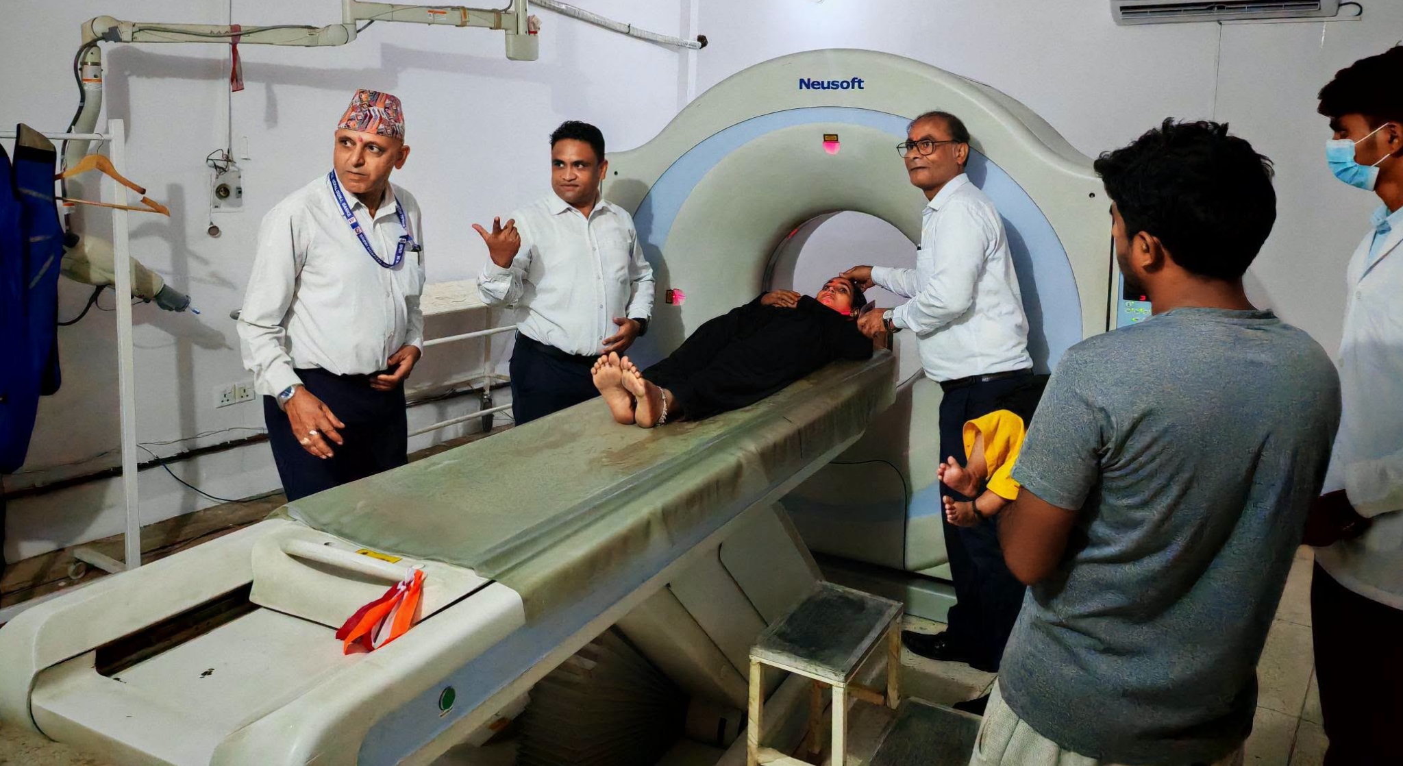 सीटी स्क्यानका लागि बाहिर धाउनुपर्ने बाध्यता हट्यो, भेरी अस्पतालमा सेवा पुनः सुरु