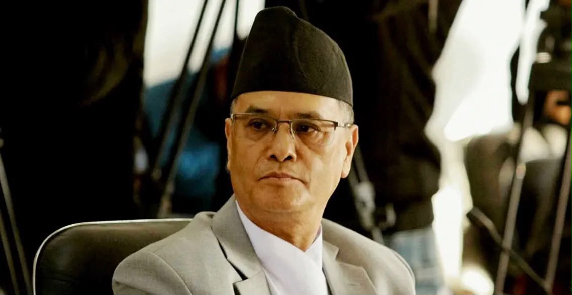 पूर्वप्रधानन्यायाधीश चोलेन्द्रशमशेर पक्राउ