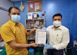 पत्रकार महासंघ बाँकेले नियुक्त गर्‍यो स्वास्थ्य परामर्शदाता, डा. योगीले पत्रकारहरुलाई स्वास्थ्य परामर्श तथा उपचार सेवा दिनुहुने