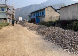 हटिया–ताराखोला सडक : म्याद सकियो, सकिएन कालोपत्रे