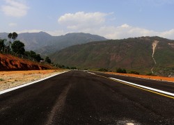 जहाज चढ्न पाइने टुङ्गो नभएको बलेवा विमानस्थल