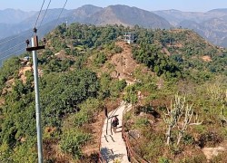 पर्यटकको आकर्षक गन्तव्य बन्दै तुलसीपुरको छिल्लीकोट