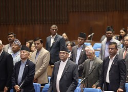 पशुपतिनाथको जलहरी सुन कि पित्तल : संसद् बैठक अवरुद्ध, दूधको दूध पानीको पानी हुनेगरी छानविन गर्न माग