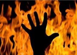 पोखरामा आत्मदाहको प्रयास, बचाउन जानेसहित दुई घाइते