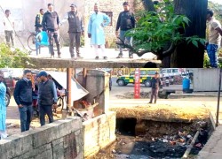 डुबानको समस्या समाधान गर्न नेपालगन्जका नाला सफा गरिँदै