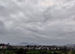 पश्चिमी न्यून चापीय प्रणालीको प्रभावले चट्याङसहित हल्का वर्षाको सम्भावना