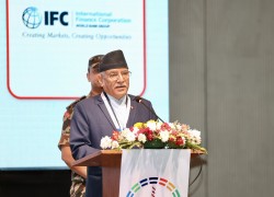 उपत्यकाको मात्र नभएर देशभरिको फोहोर व्यवस्थापन हाम्रो प्राथमिकतामा छ: प्रधानमन्त्री दाहाल