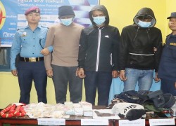 कञ्चन मनी ट्रान्सफर लुट्ने लुटेराको साथबाट एक सय ४३ तोला सुन बरामद