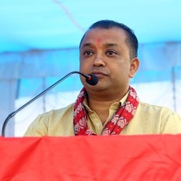 गगन थापाले भने- अब विशेष महाधिवेशनको विकल्प छैन