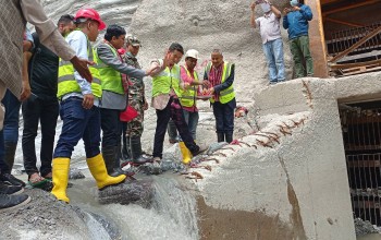 मेलम्ची नदीको पानी पुन : पथान्तरण: मन्त्रीले गरे उद्घाटन, दुई सातामा काठमाडौँमा पानी आइपुग्ने दाबी