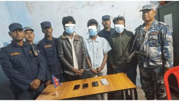 भारतबाट ल्याउँदै गरेको १ लाख १८ हजार नेपाली नक्कली नोटसहित ३ युवक पक्राउ