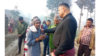 बाँके निर्वाचन क्षेत्र २: शुधान्सु कोइरालाले गाउँगाउँमा घरदैलो अभियान तीव्र