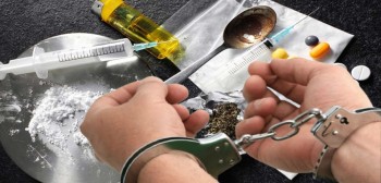 नेपालगन्जबाट १०  ग्राम खैरो हेरोइनसहित ३ जना पक्राउ