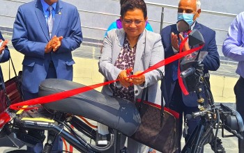 लुम्बिनी प्रदेश सरकारको सहयोगमा नास्टले बनायो विद्युतीय स्कुटर : एकपटक चार्ज गर्दा ५० किलोमिटरको यात्रा