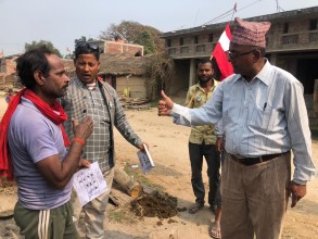 नरैनापुरको घरदैलोमा व्यस्त गौडेल भन्छन्–‘किसानका उत्पादनलाई बजारसम्म जोड्छु’