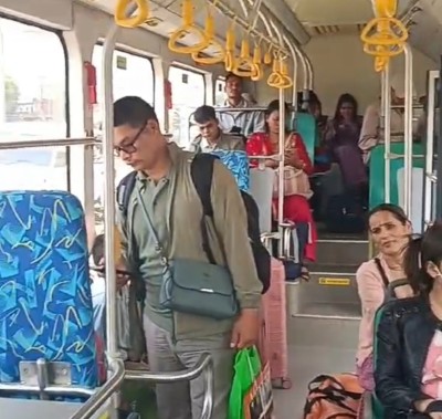 राँझा विमानस्थलबाट नि:शुल्क 'सटल बस' सेवा सुरु