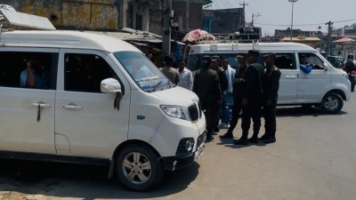 नेपालगञ्ज उपमहानगरपालिकाले हटायो सबै अव्यवस्थित बसपार्क