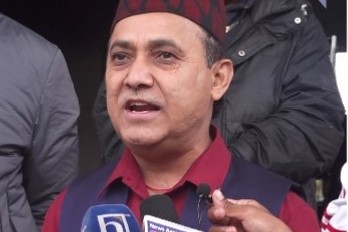 महाधिवेशनलाई लिएर पार्टी फुट्छ भन्ने कल्पना नगर्न कांग्रेस महामन्त्री शर्माको आग्रह