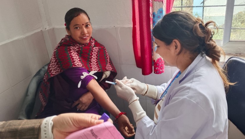 दंगीशरण गाउँपालिकामा सिकल सेल एनिमियाको निःशुल्क परीक्षण शिविर, ४३२ जनाले लिए सेवा