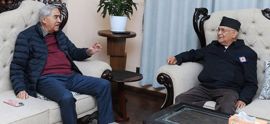 महाराजगञ्जको भेटले बालुवाटार हल्लायो: देउवा–ओली भेटको भित्री संकेत के हो?