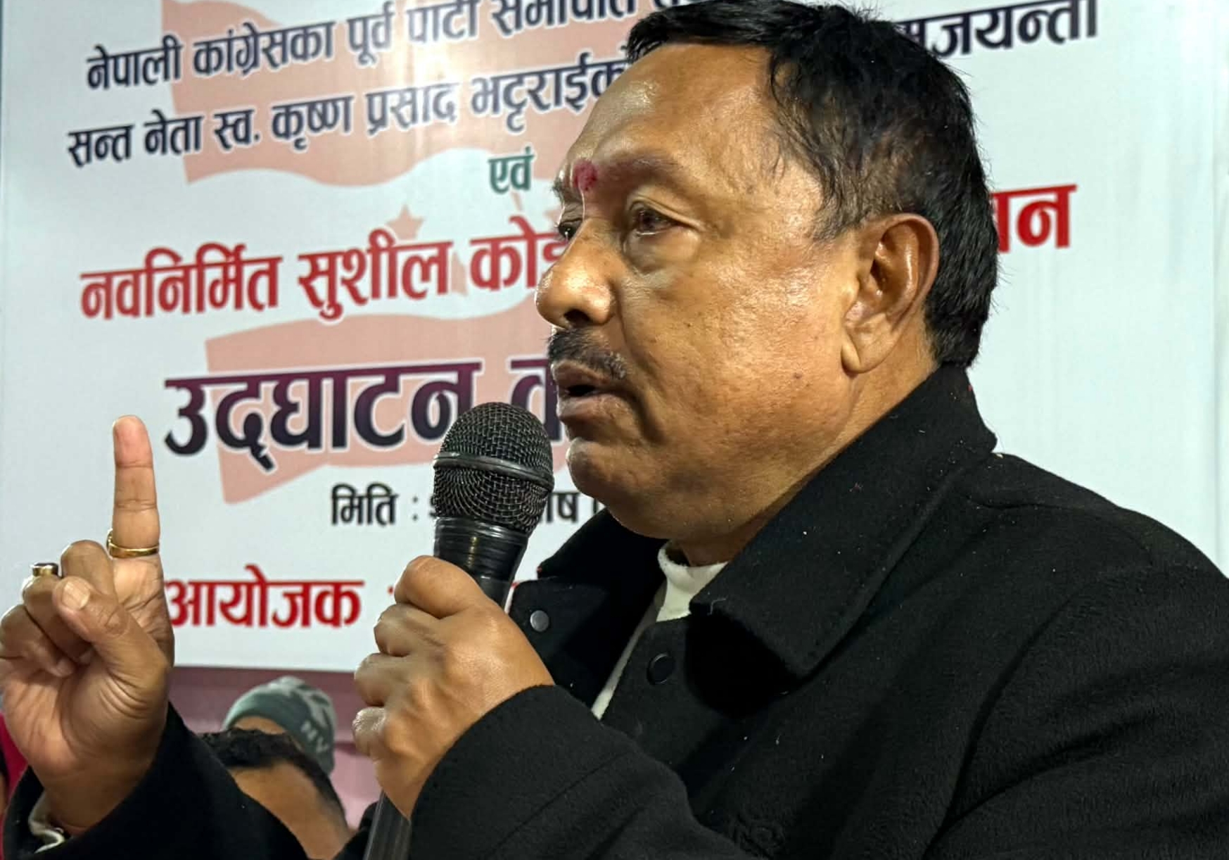 महाधिवेशन नजिकिँदै गर्दा कांग्रेसमा हलचल: उपसभापतिमा दीपक गिरीको दाबी