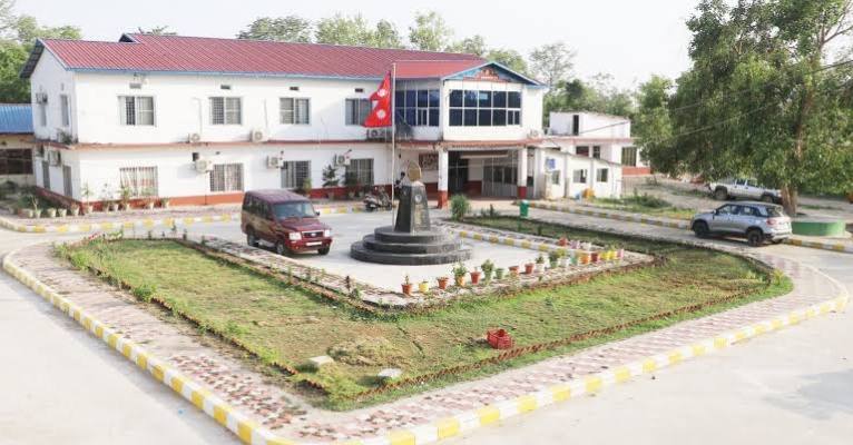 चिसो बढपछि कोहलपुर नगरपालिकाभित्रका विद्यालय बन्द