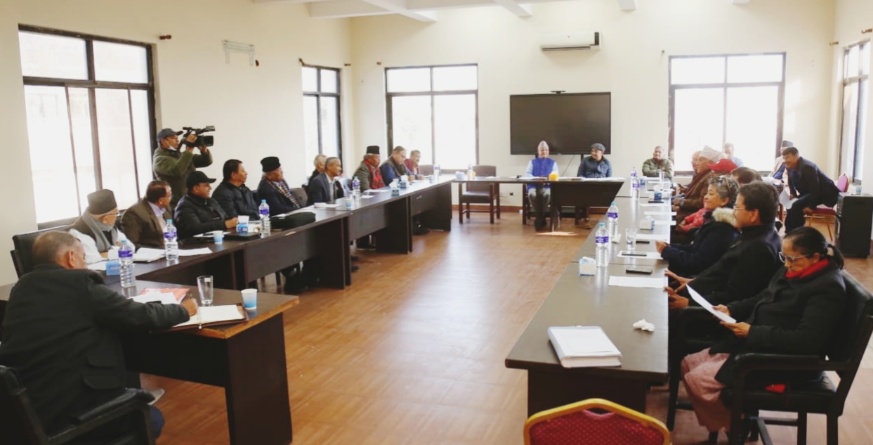 १६ दिनमै सदस्यता टुङ्ग्याउने प्रस्ताव, निर्वाचन सार्ने संकेत: कांग्रेस बैठक निर्णायक