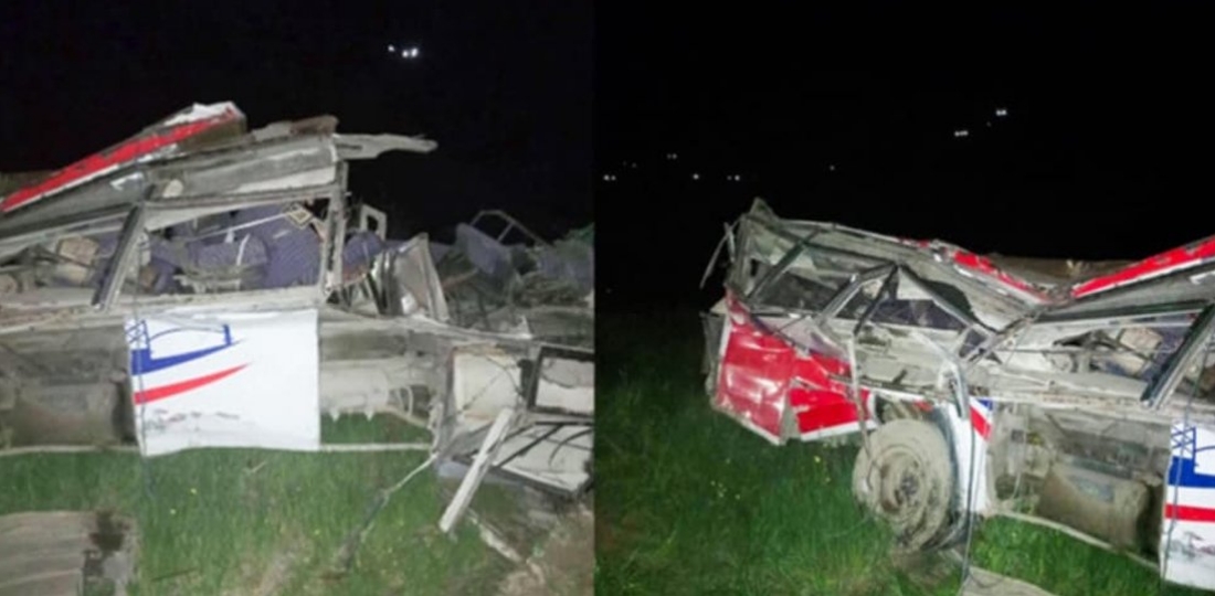 बैतडीमा जन्ती बस दुर्घटना, ८ जनाको मृत्यु,४५ घाइते